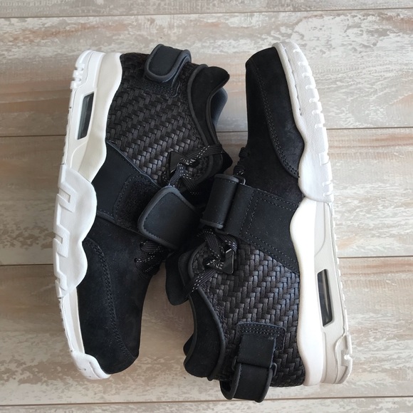 NWT Nike Trainer Victor Cruz - Picture 7 of 8